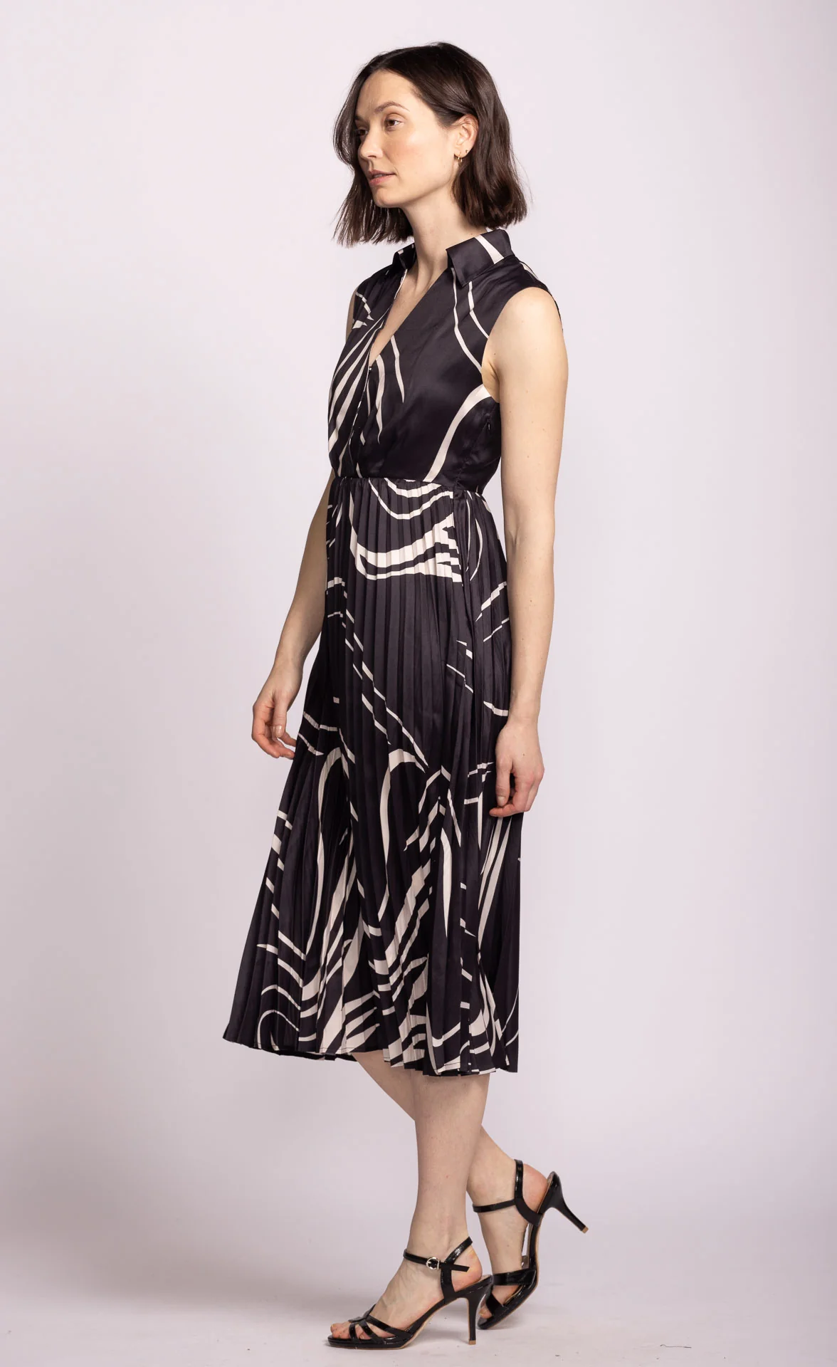 Avenue Dress Black - Image 4