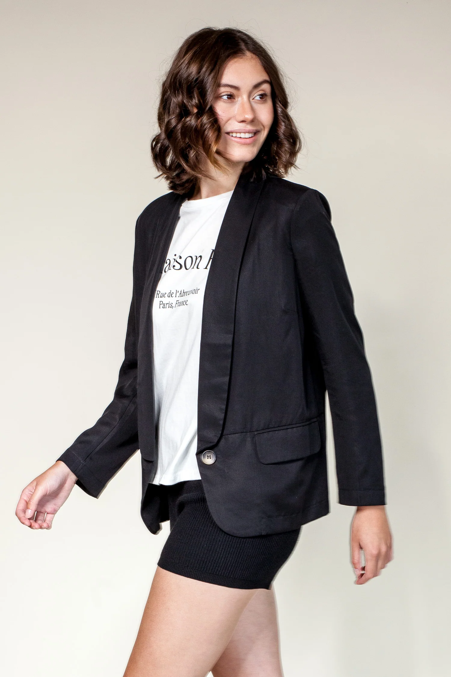 Chloe Blazer in Black - Image 3