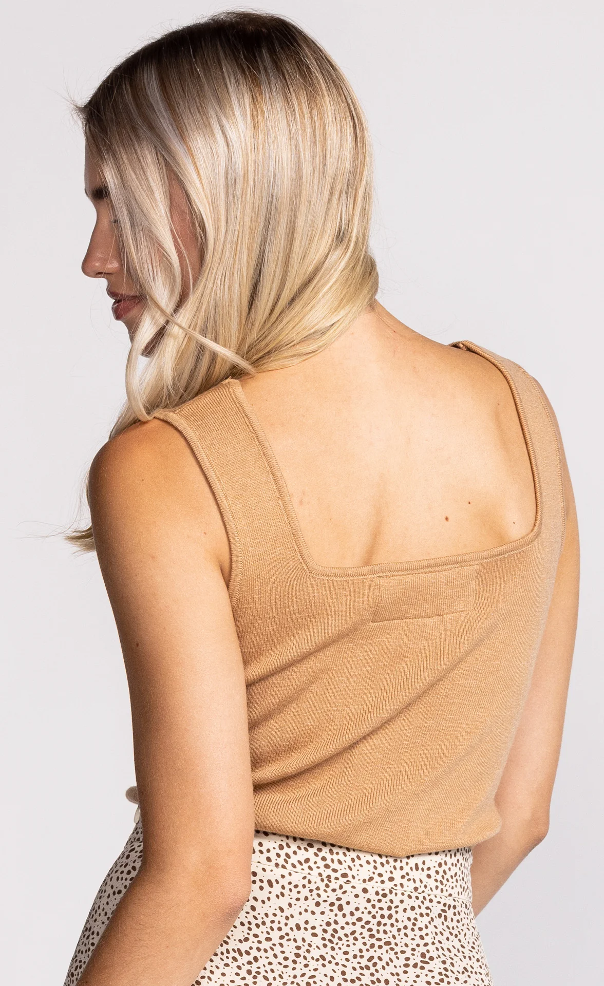 Harper Top Beige - Image 3