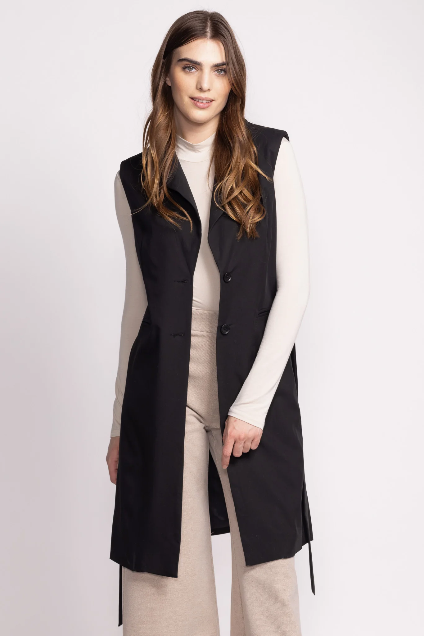 Leia Vest - Black - Image 12