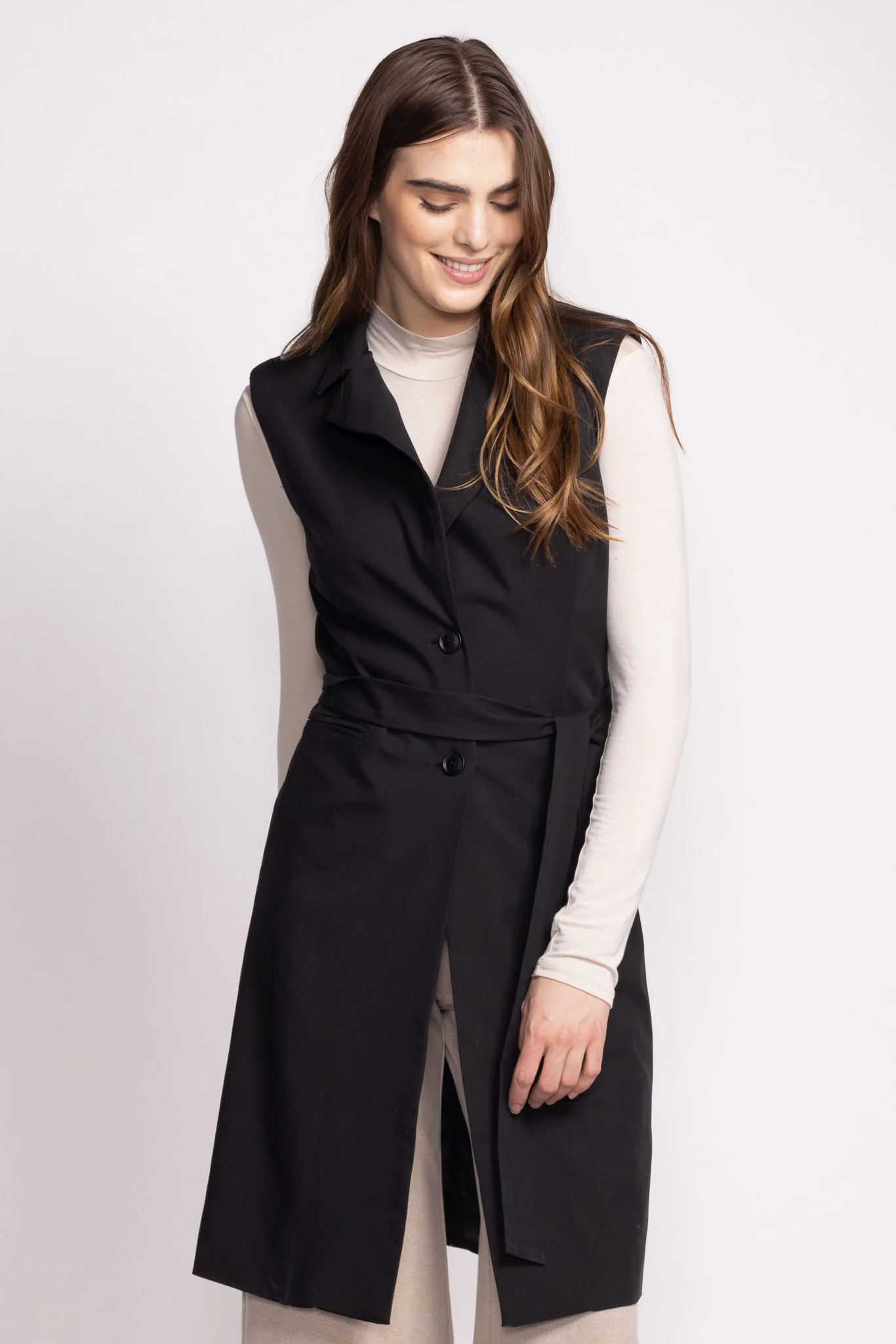 Leia Vest - Black - Image 5