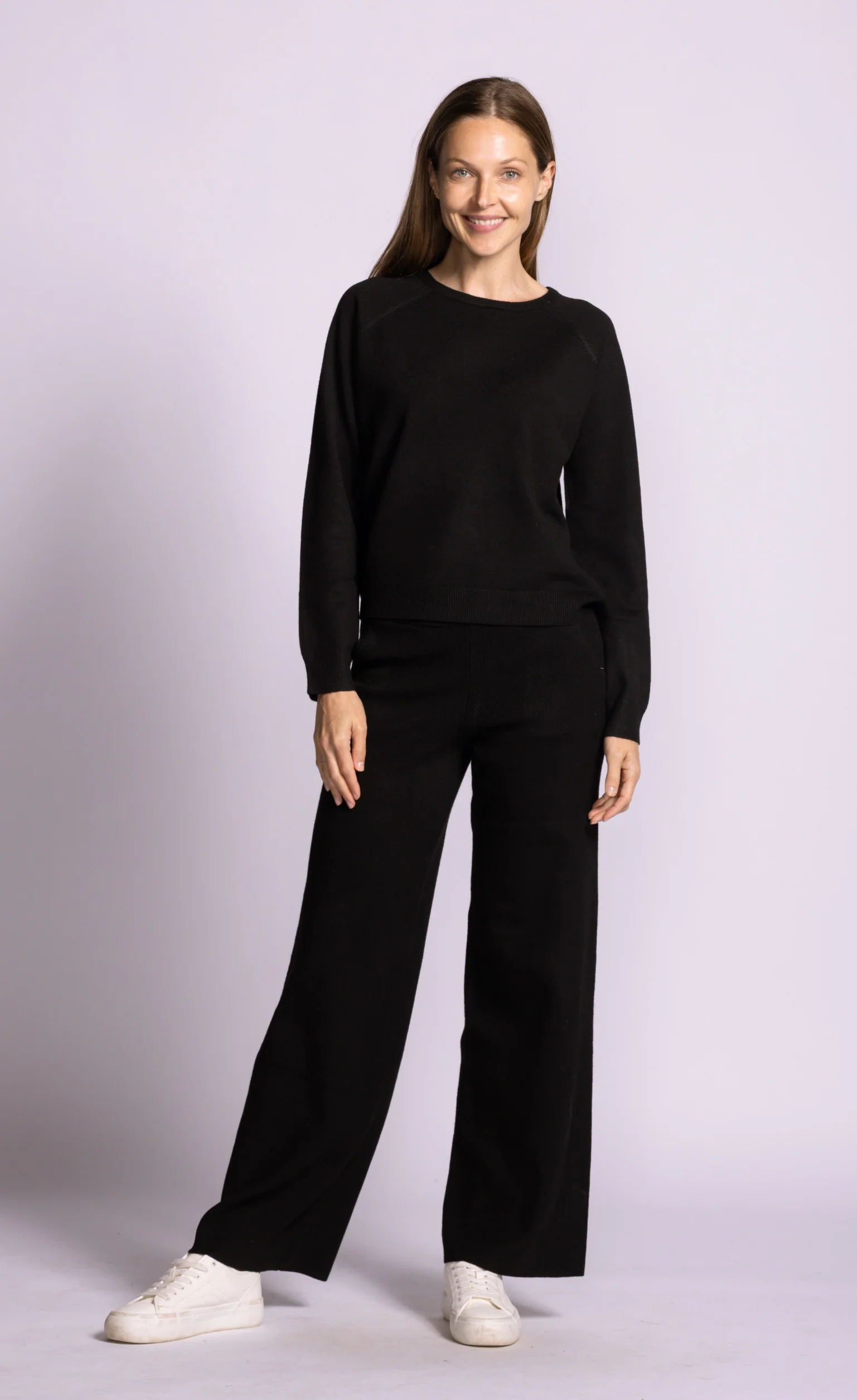 Lita Raglan Sweater Black - Image 5