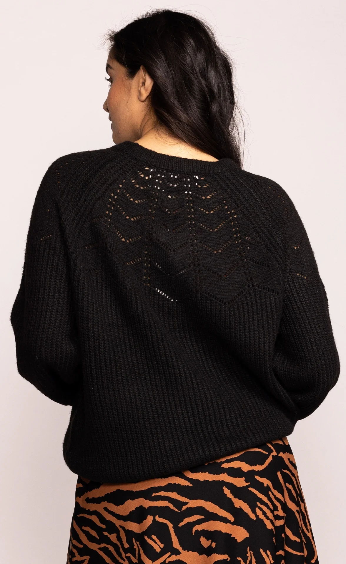 The Ella Sweater Black - Image 2