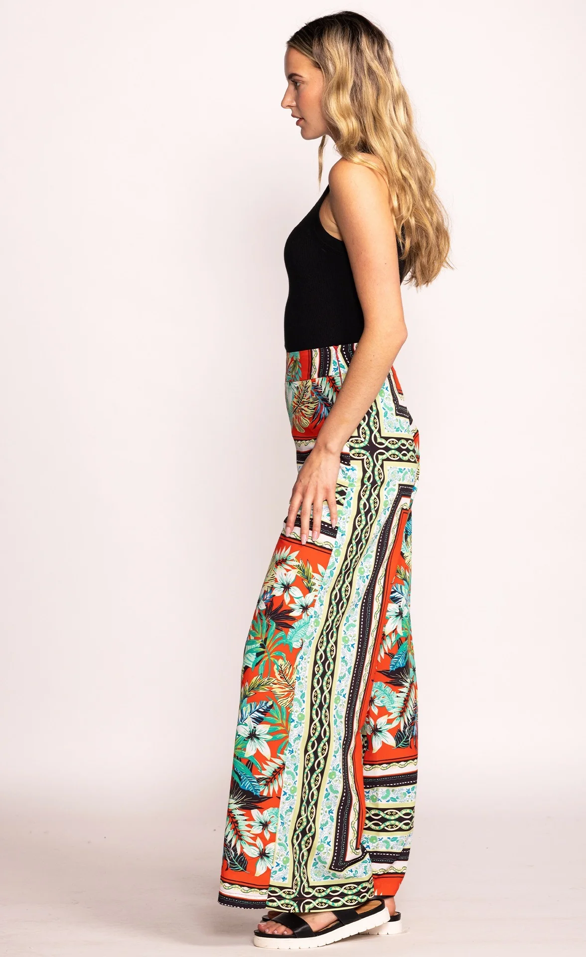 The Layla Pants Red - Image 2