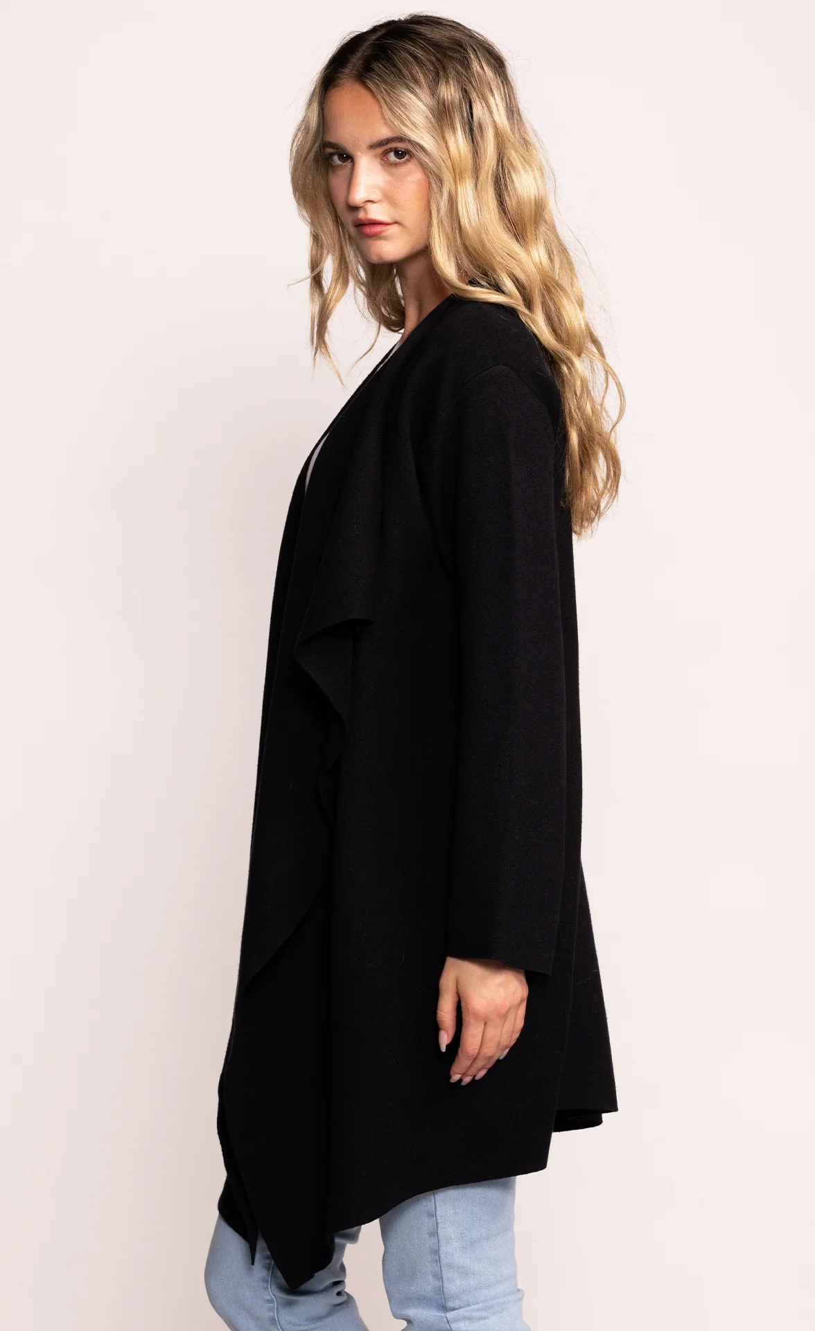 The Nora Coat Black - Image 2