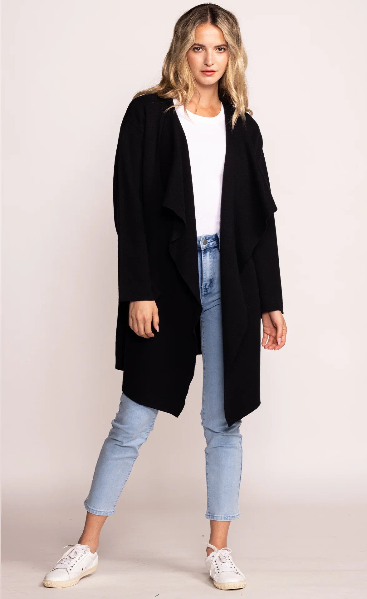 The Nora Coat Black - Image 4
