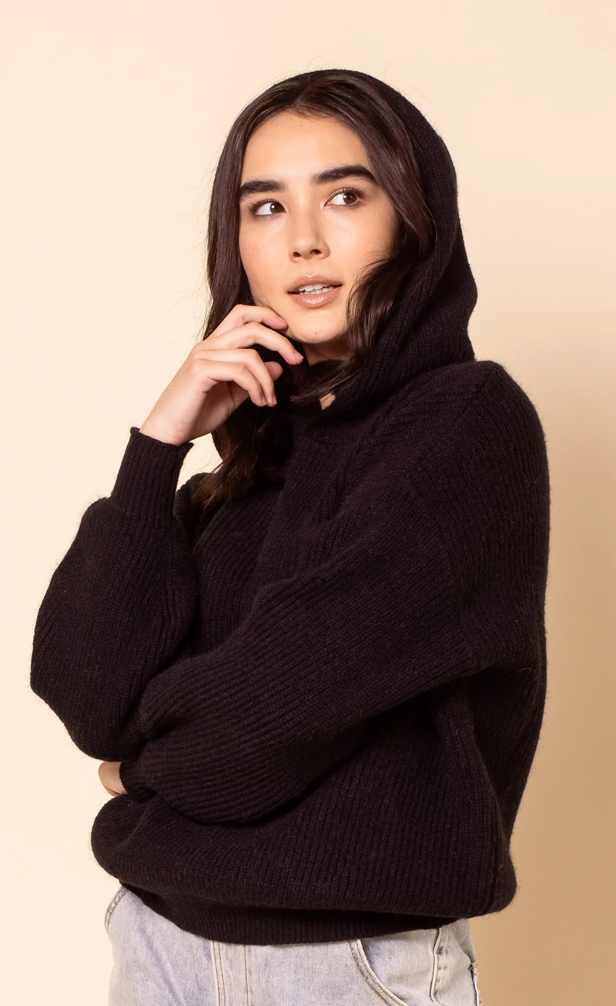 The Ollie Sweater Black - Image 5