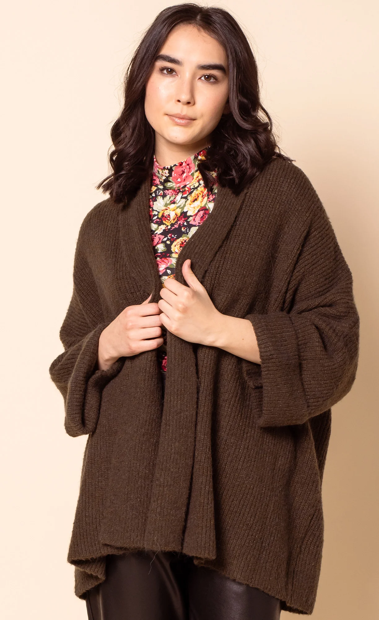 The Priya Sweater Dark Green - Image 2