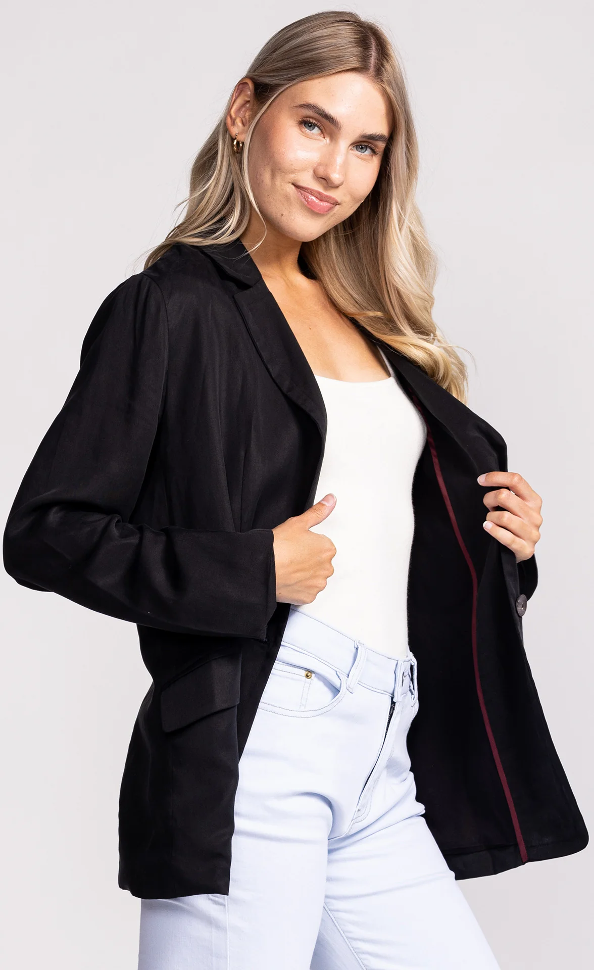 The Veronica Blazer Black - Image 3