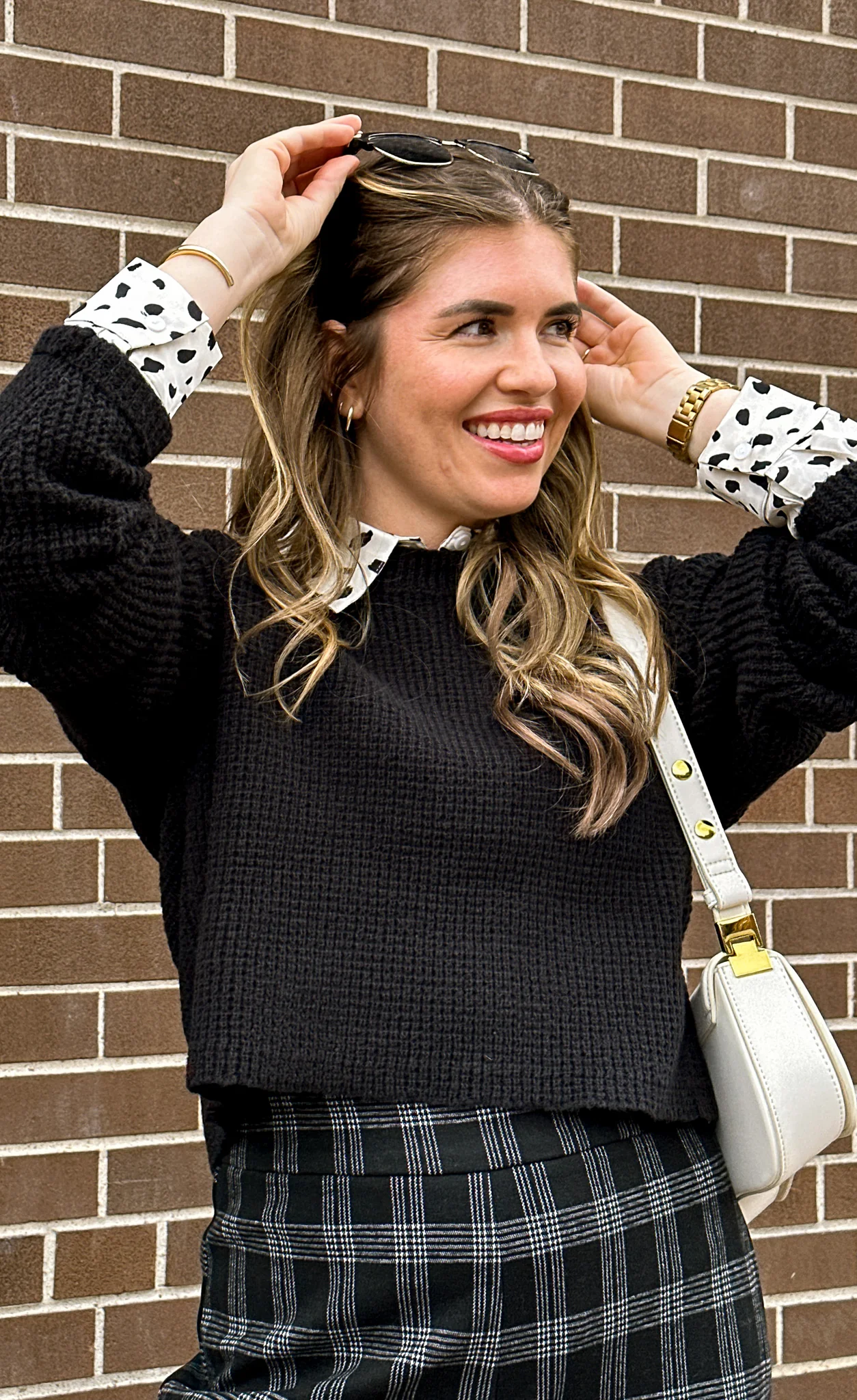 Tobi Sweater - Black - Image 2
