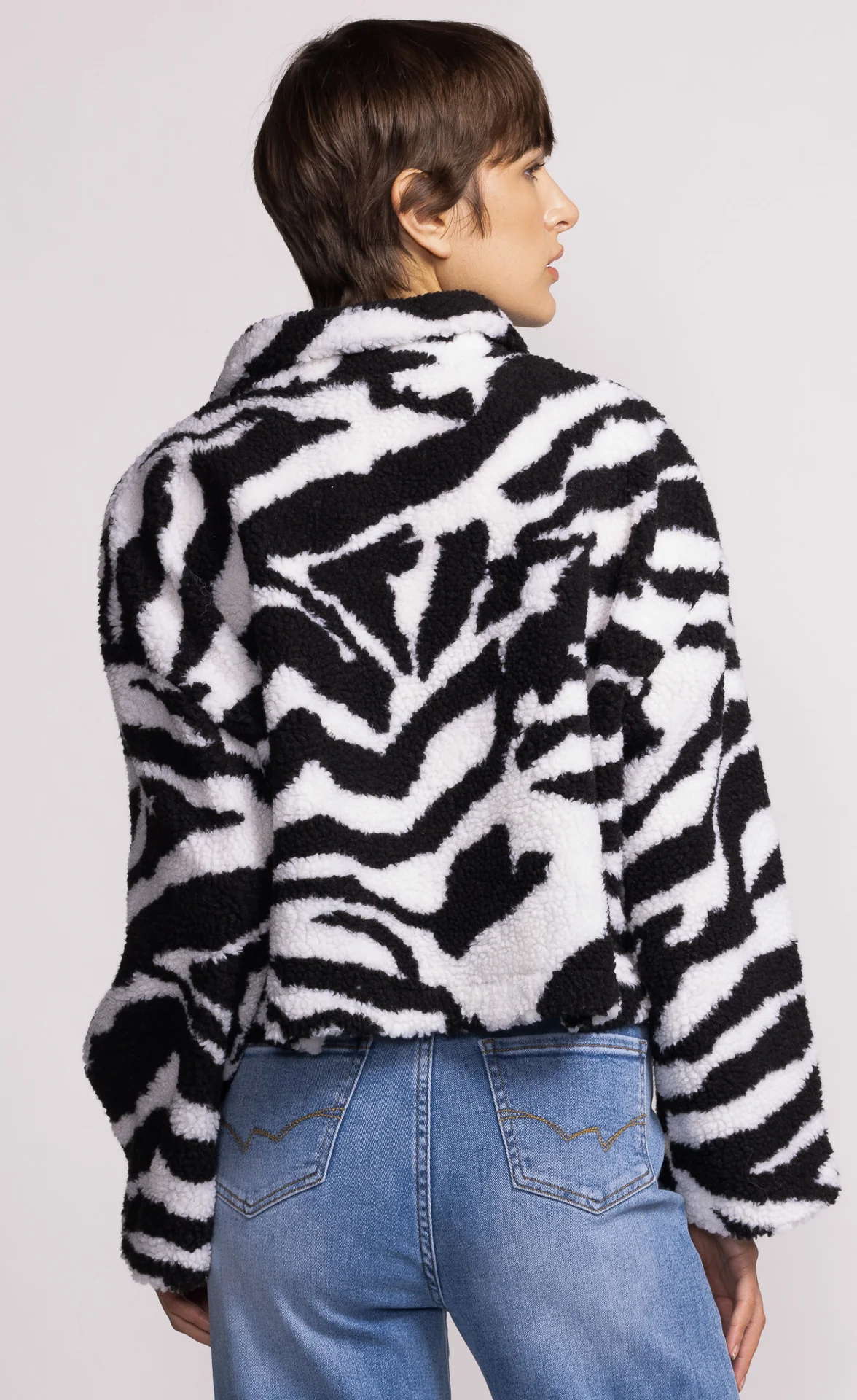 Trista Sweater - Black and White - Image 3